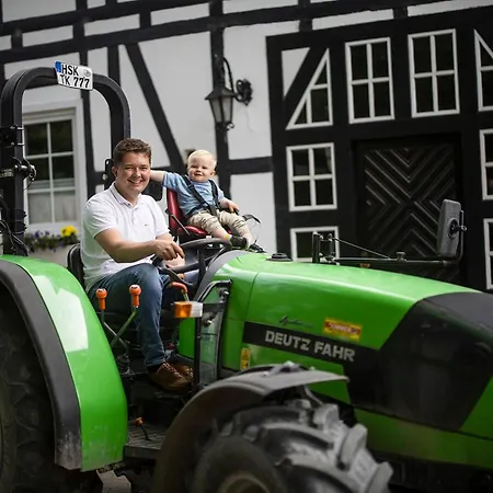 Hof Koehne - Altes - Bauernwohnung Schmallenberg